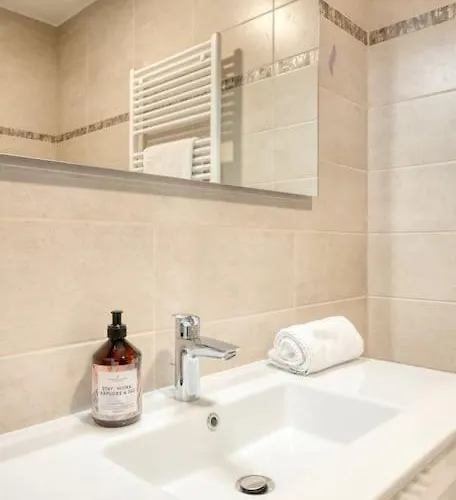 Cozy For 6 In Apartamento